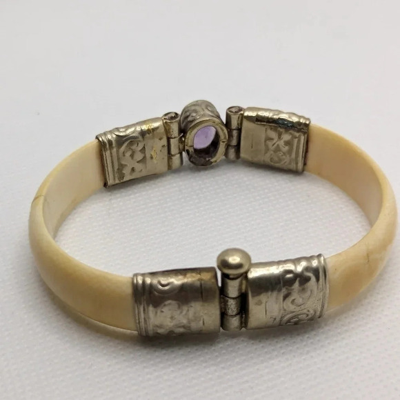 Amethyst  Bone bracelet - Picture 2 of 5